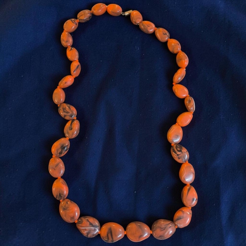 Vintage Orange Marbled Lucite Pebble Bead Necklace Graduated Mid Century 1950s